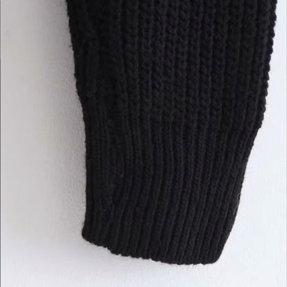 Twist Back Sweater - Picture 7 of 8